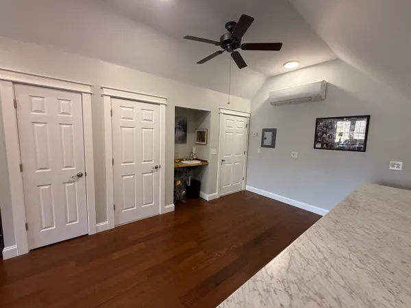 $780,000 | 85 Limerick Lane, Unit A & B, Arlington, VT 05250