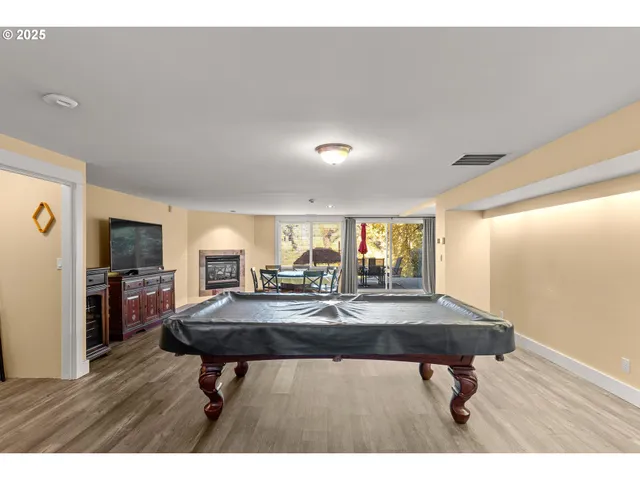 $1,625,000 | 14089 Northeast River Vista Lane, Aurora, OR 97002