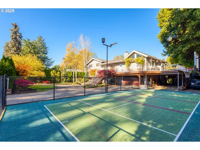 $1,625,000 | 14089 Northeast River Vista Lane, Aurora, OR 97002