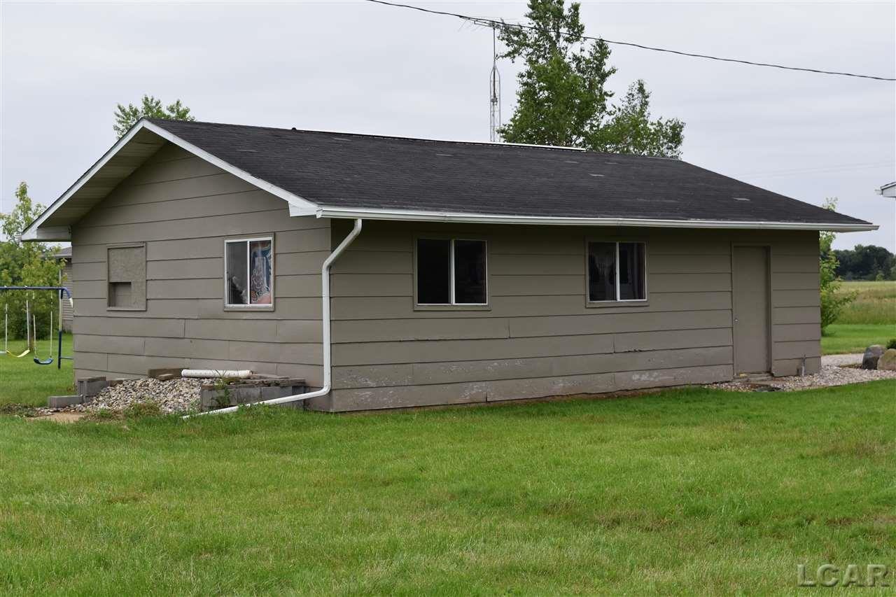 7190 Dudley Road Adrian, MI 49221 - Photo 26 of 27 GARAGE 2