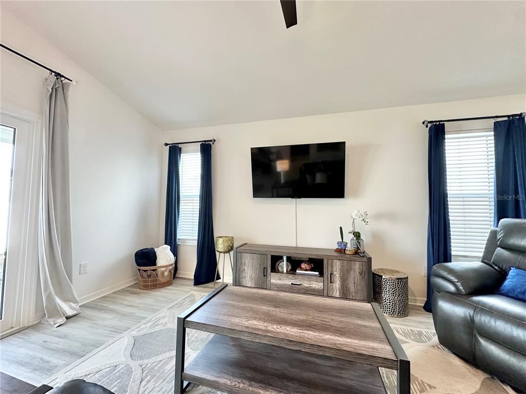2634 Ruter Way The Villages, FL 34762 - Photo 13 of 47 Gallery Image 13