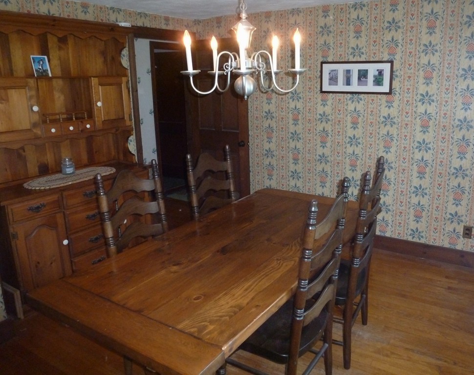 74 Harrington Road Chicopee, MA 01020 - Photo 10 of 19 Gallery Image 10