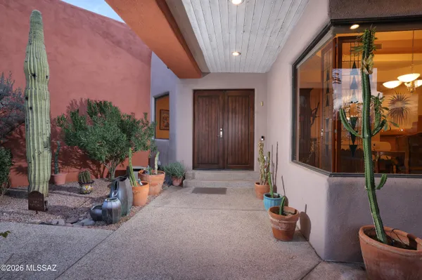 $1,150,000 | 5136 North Calle Bosque, Tucson, AZ 85718