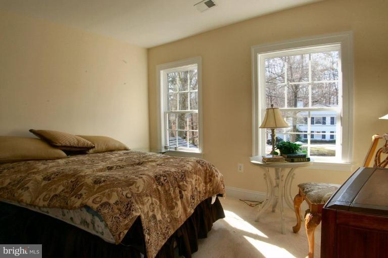 9907 Carter Road Bethesda, MD 20817 - Photo 12 of 30 Bedroom #3