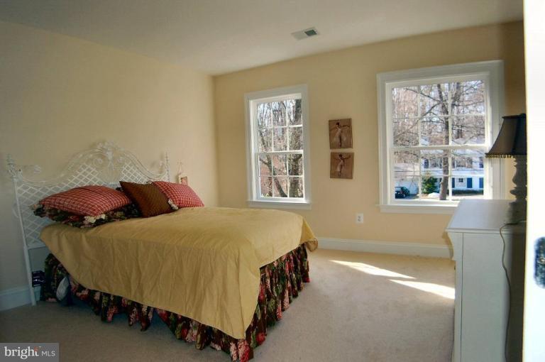 9907 Carter Road Bethesda, MD 20817 - Photo 13 of 30 Bedroom #4