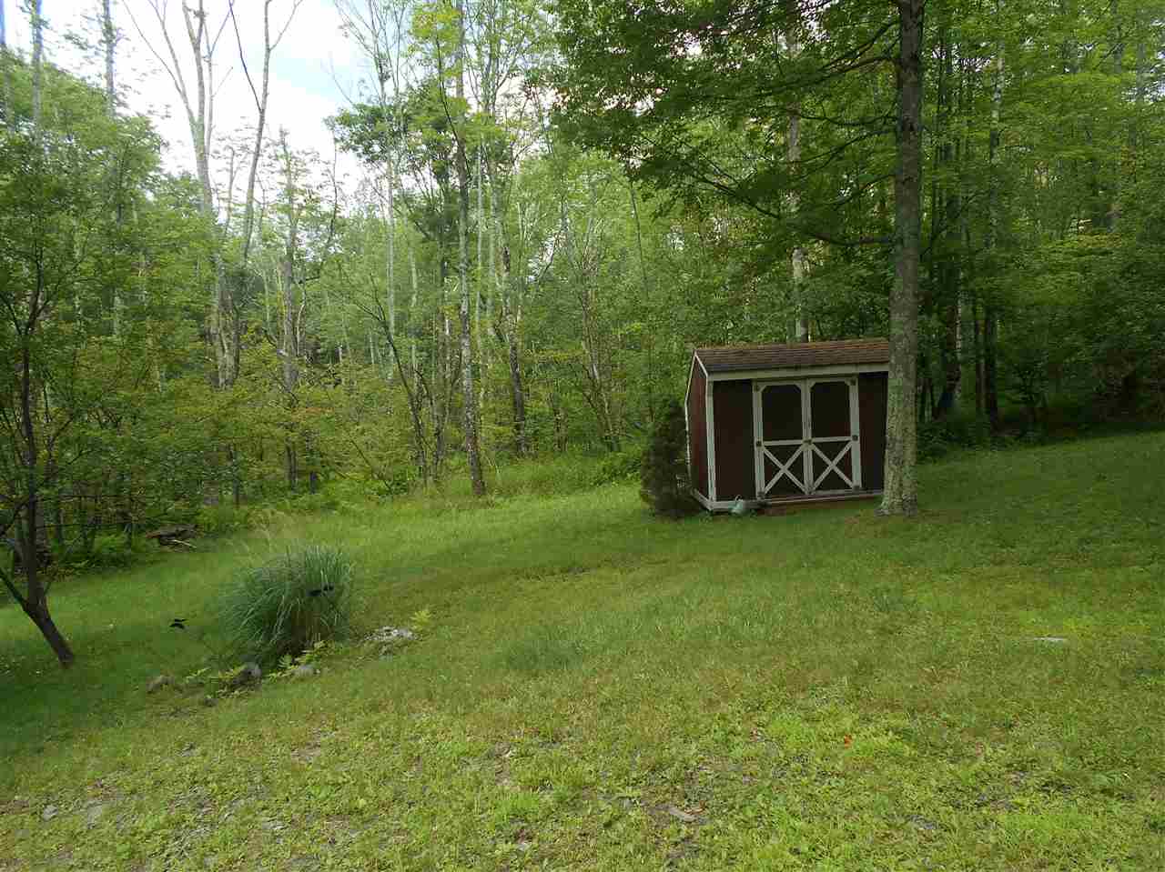 1917 West Sandgate Road Sandgate, VT 05250 - Photo 4 of 10 Gallery Image 4