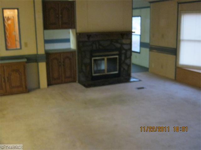 4647 Poplar Ridge Road Trinity, NC 27370 - Photo 3 of 5 Living Room.