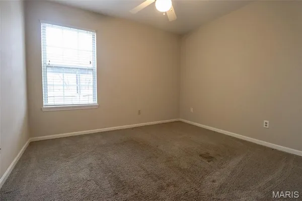 $159,900 | 3621 Tracey Rich Rd Street, Unit 1A, St. Louis, MO 63125