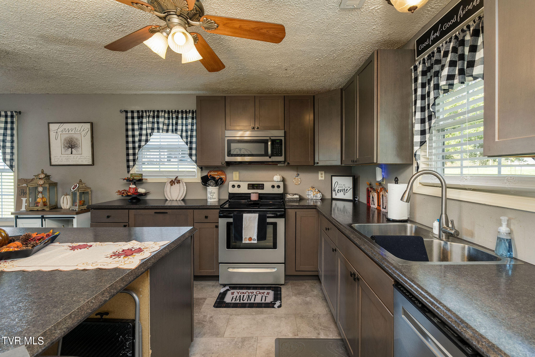 176 Pinecone Street Dryden, VA 24243 - Photo 30 of 57 DSC07900-Edit