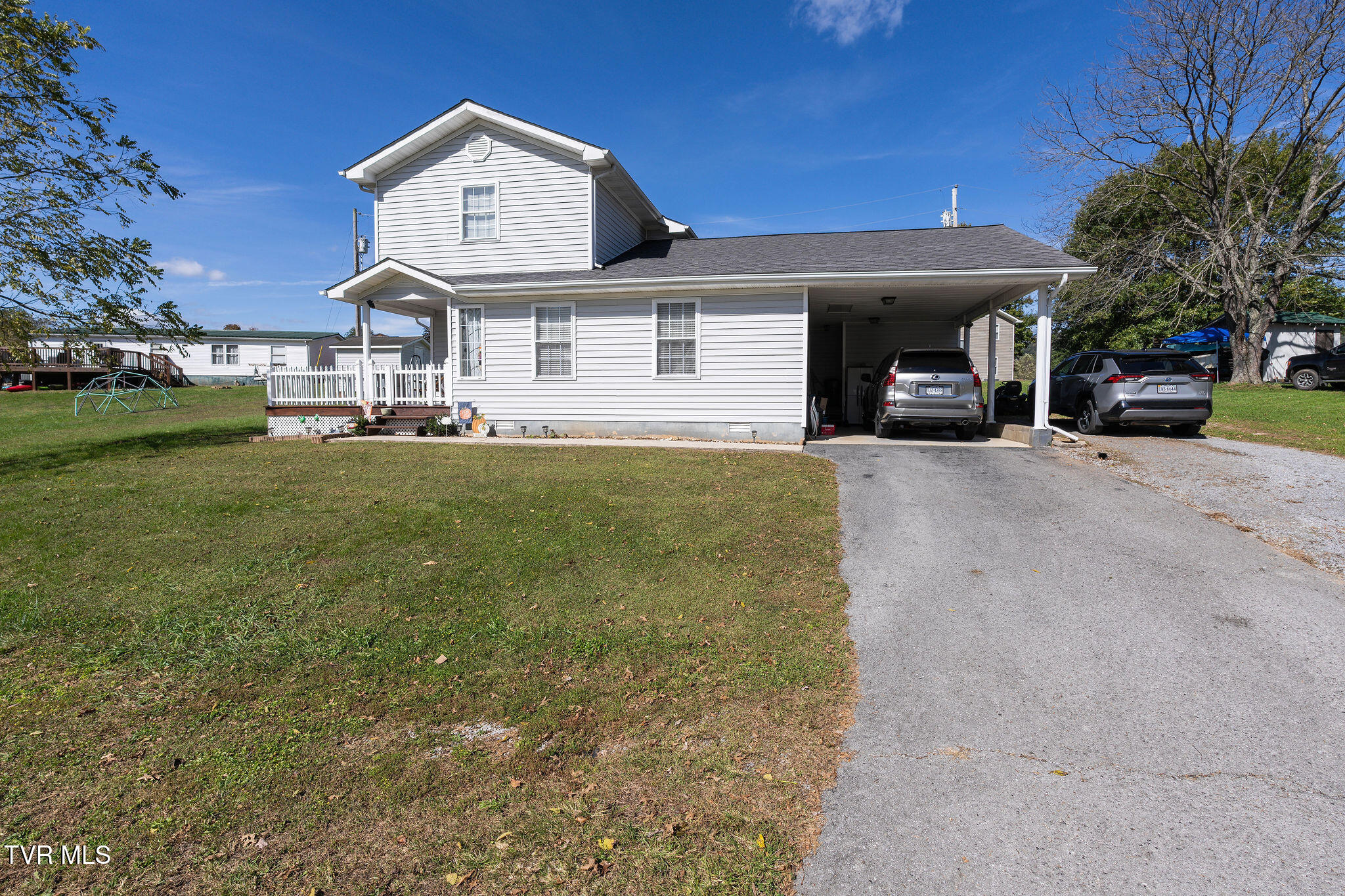 176 Pinecone Street Dryden, VA 24243 - Photo 7 of 57 DSC07670