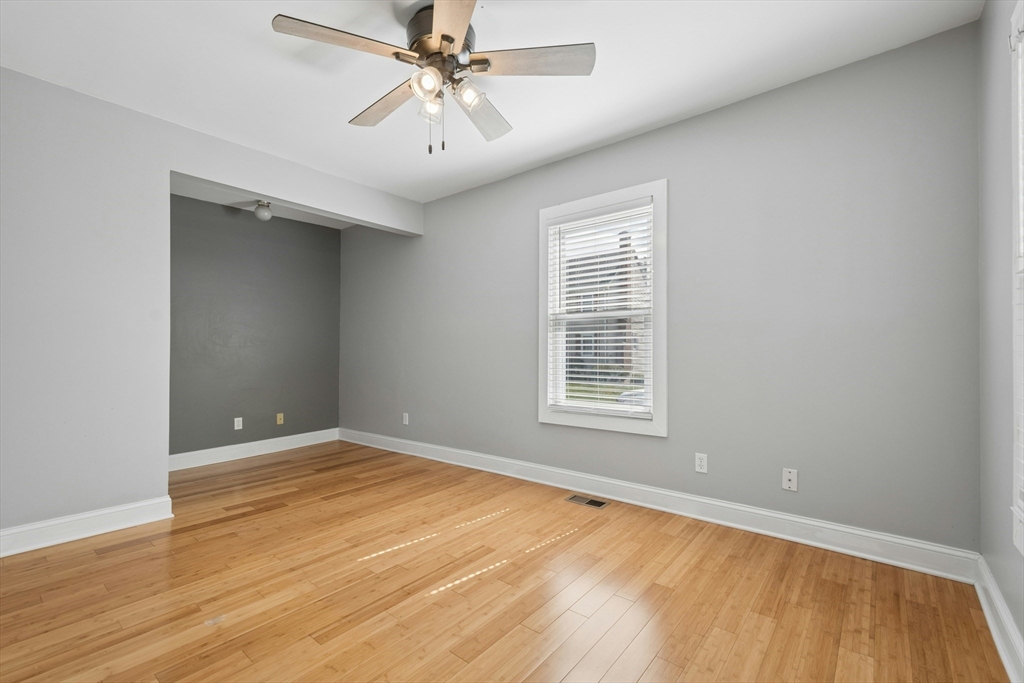 365 Clark Street Gardner, MA 01440 - Photo 19 of 40