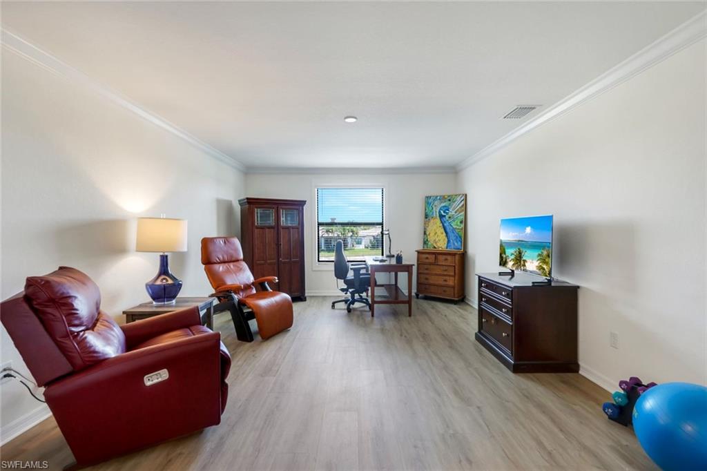 9250 Shadow Oak Lane Naples, FL 34120 - Photo 29 of 47