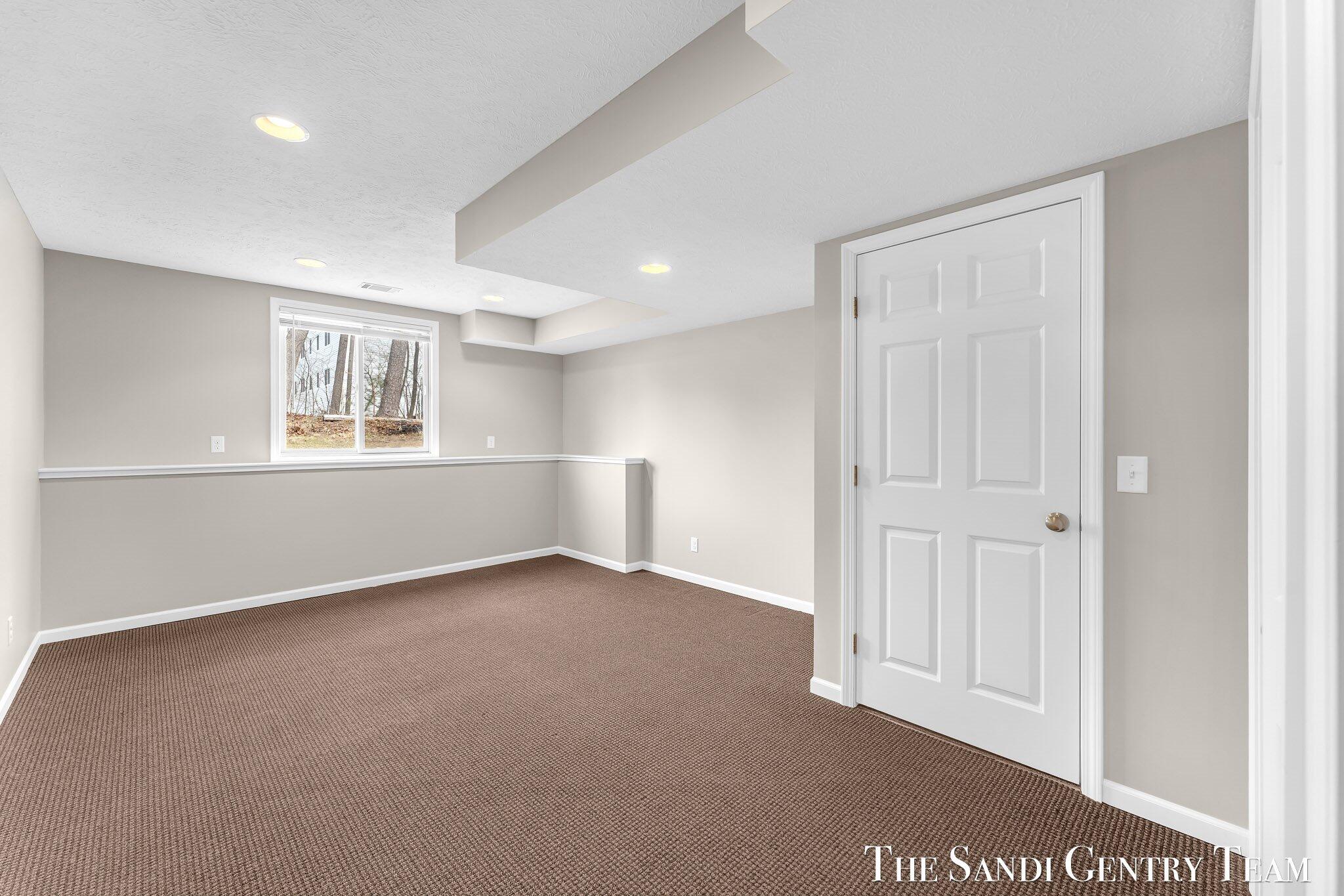 128 Stone Gate Court Spring Lake, MI 49456 - Photo 41 of 54 34-AIV00167