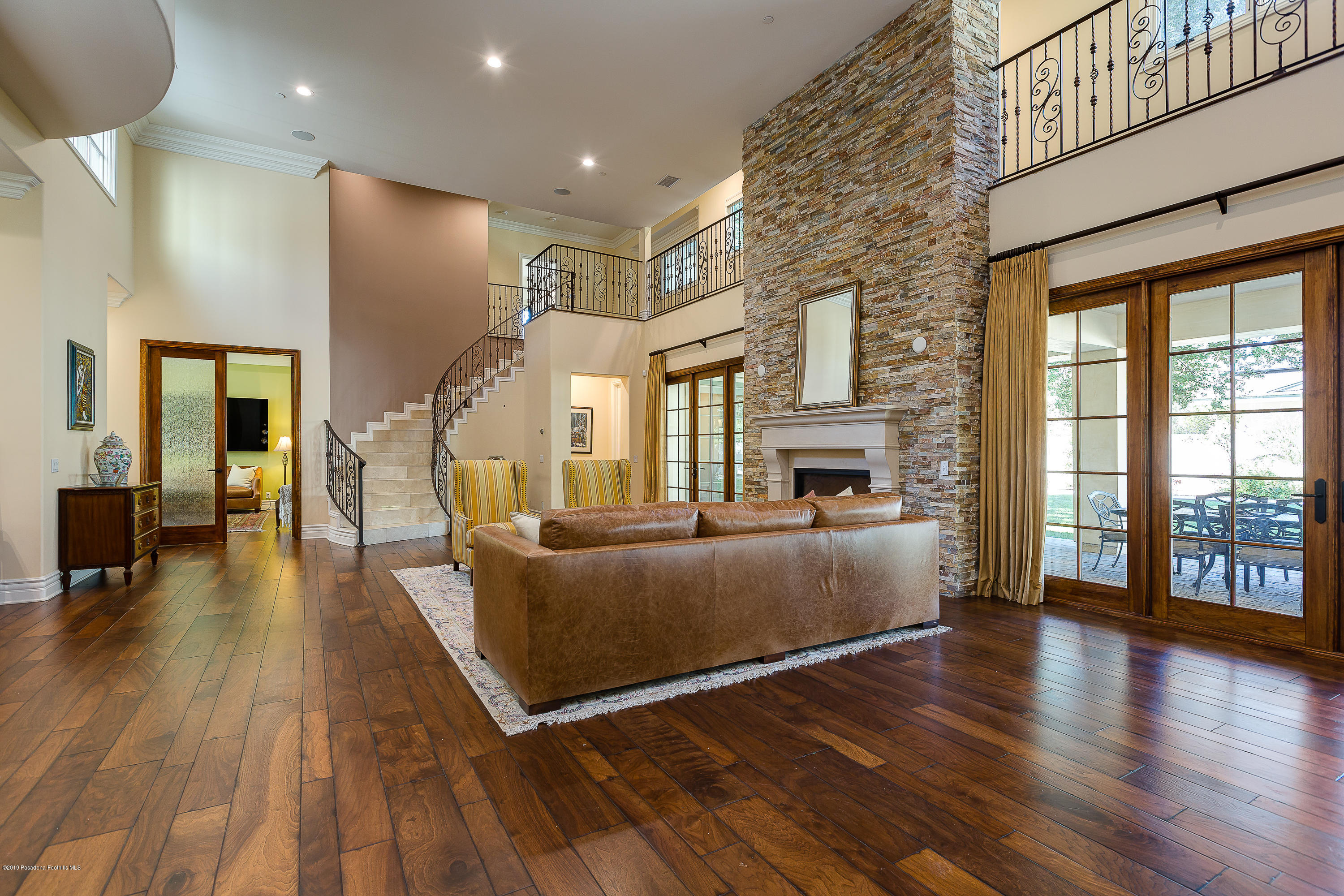 333 South San Rafael Avenue Pasadena, CA 91105 - Photo 12 of 55 egpimaging_333SouthSanRafael_010_MLS