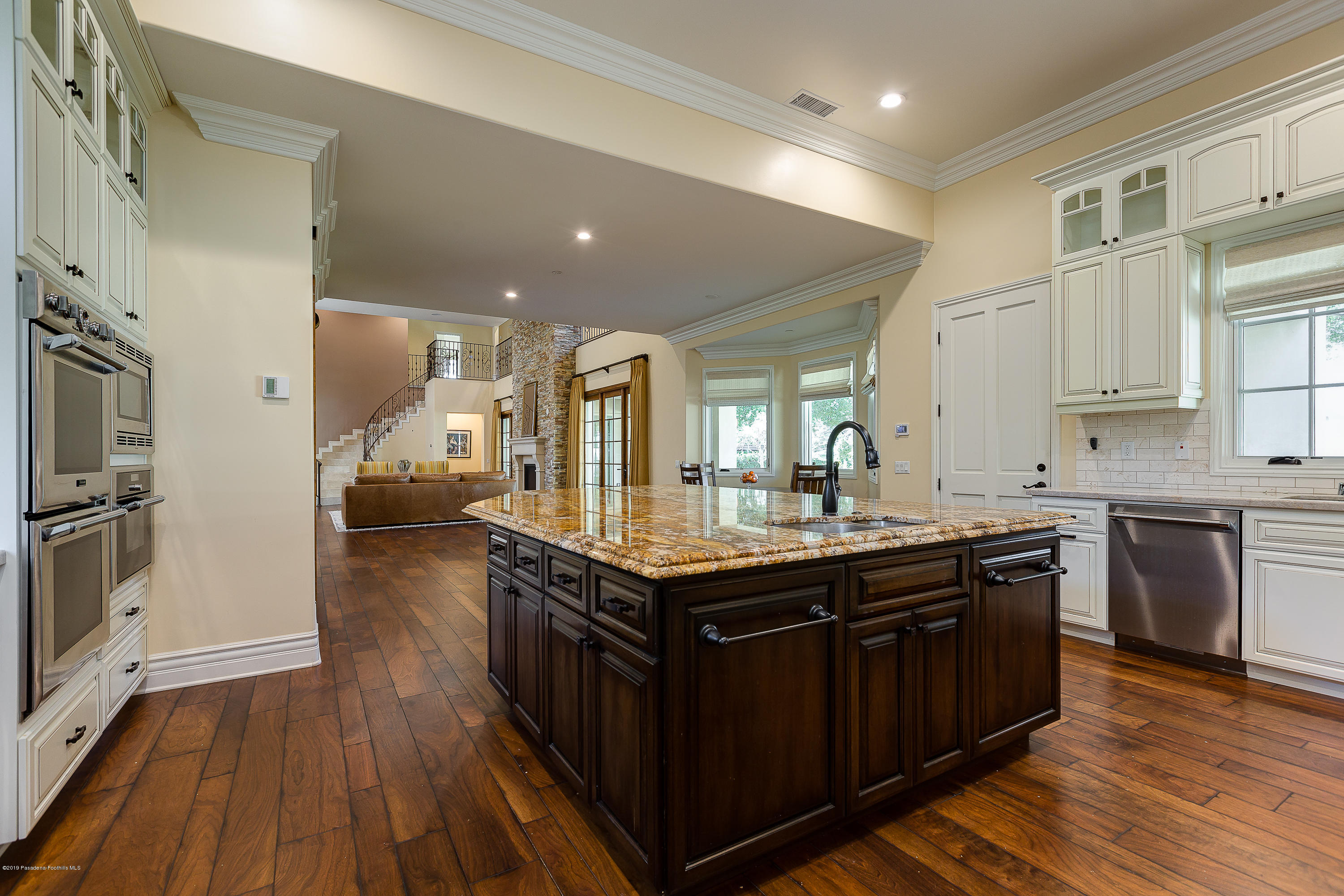 333 South San Rafael Avenue Pasadena, CA 91105 - Photo 19 of 55 egpimaging_333SouthSanRafael_020_MLS