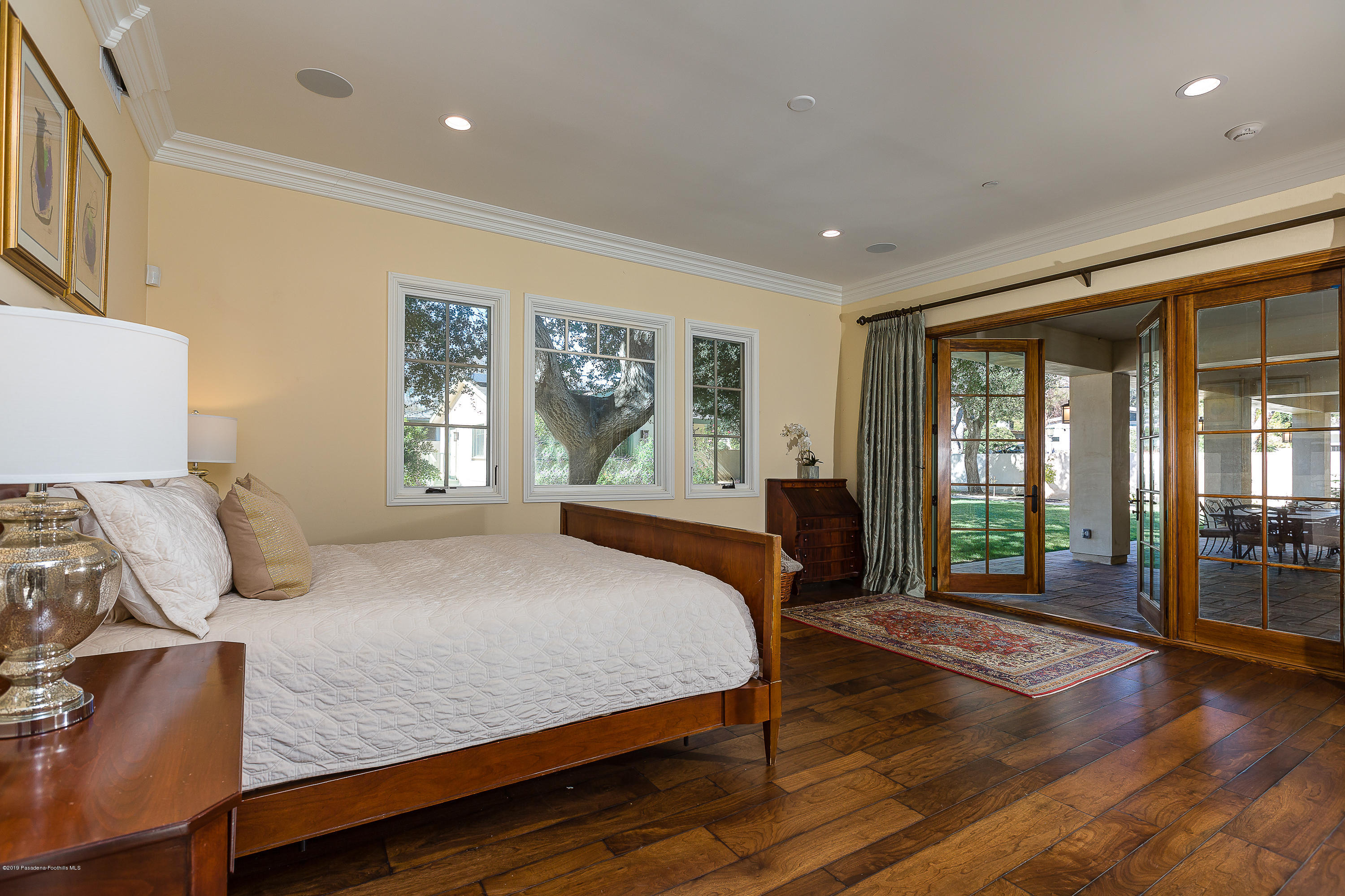 333 South San Rafael Avenue Pasadena, CA 91105 - Photo 20 of 55 egpimaging_333SouthSanRafael_023_MLS