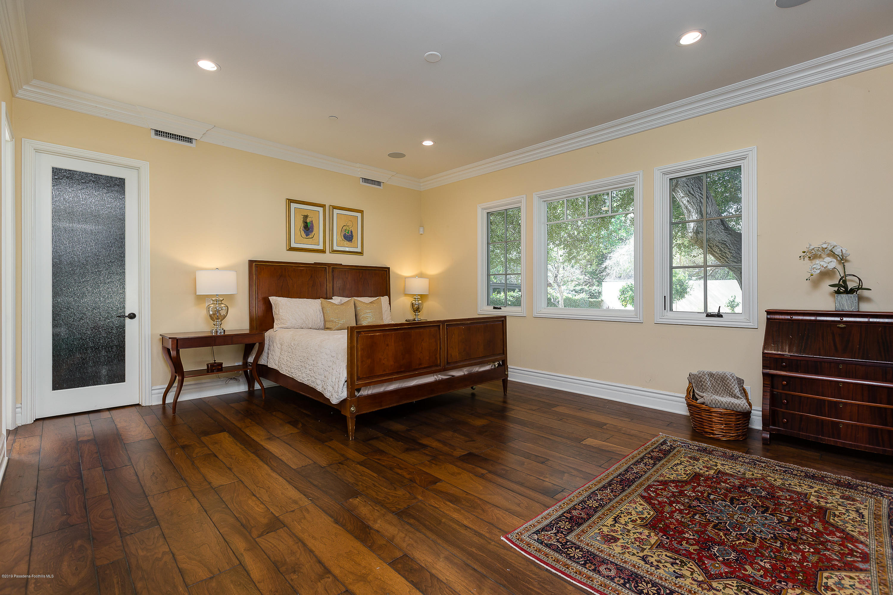 333 South San Rafael Avenue Pasadena, CA 91105 - Photo 21 of 55 egpimaging_333SouthSanRafael_022_MLS