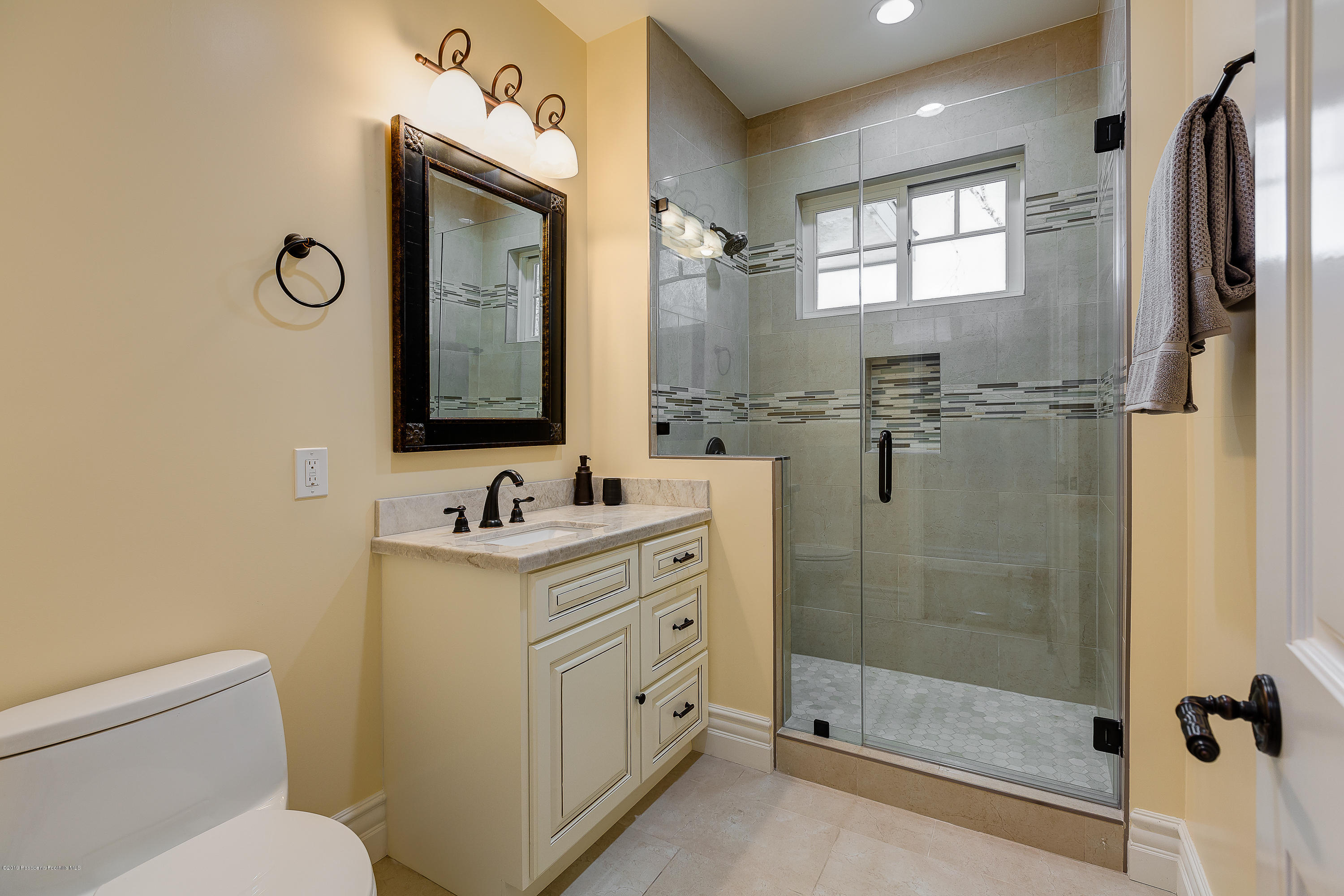 333 South San Rafael Avenue Pasadena, CA 91105 - Photo 32 of 55 egpimaging_333SouthSanRafael_033_MLS