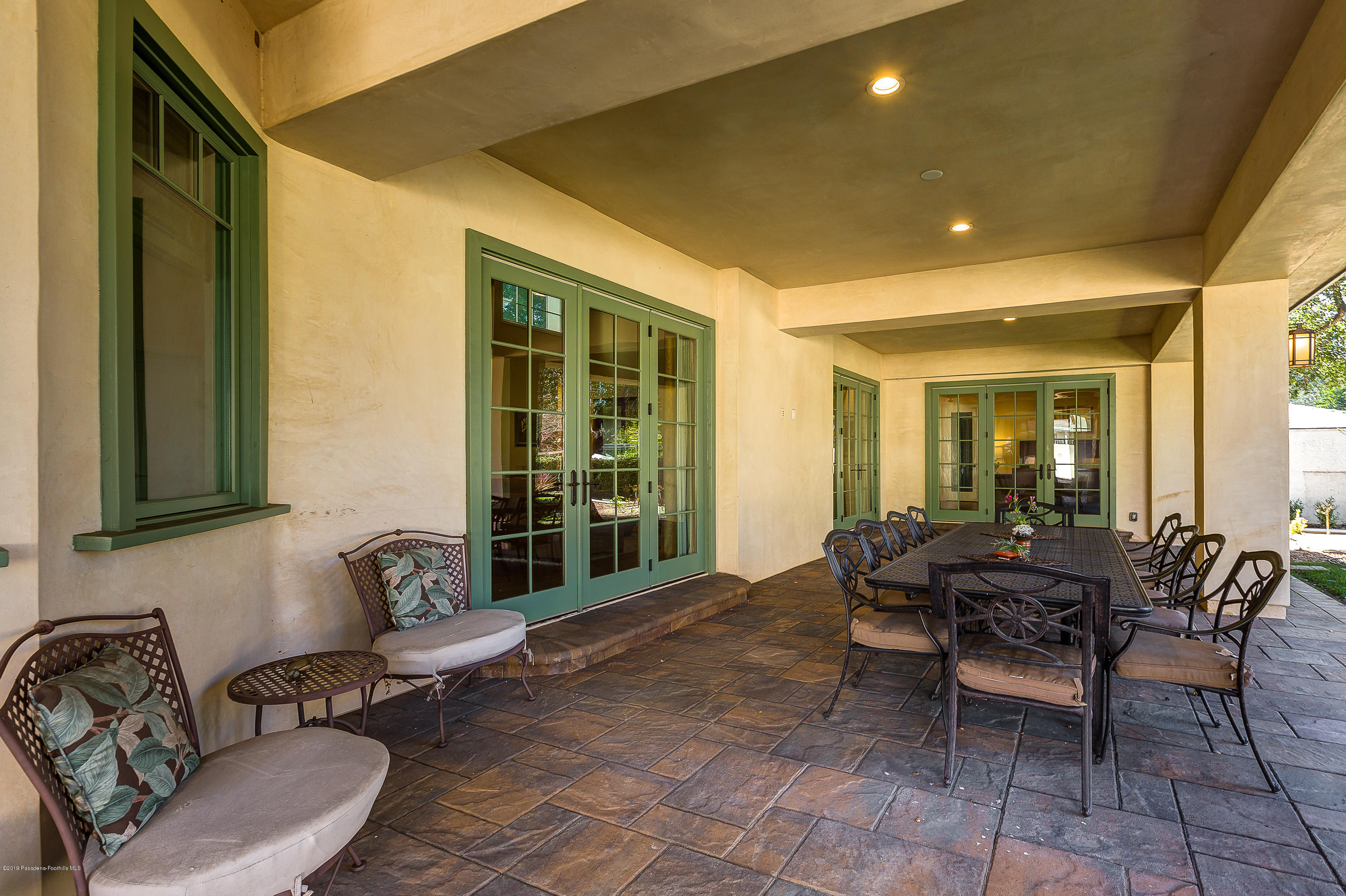 333 South San Rafael Avenue Pasadena, CA 91105 - Photo 33 of 55 egpimaging_333SouthSanRafael_038_MLS