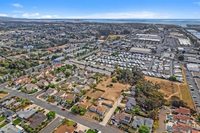 $1,225,000 | 160 North Del Mar Avenue, Chula Vista, CA 91910