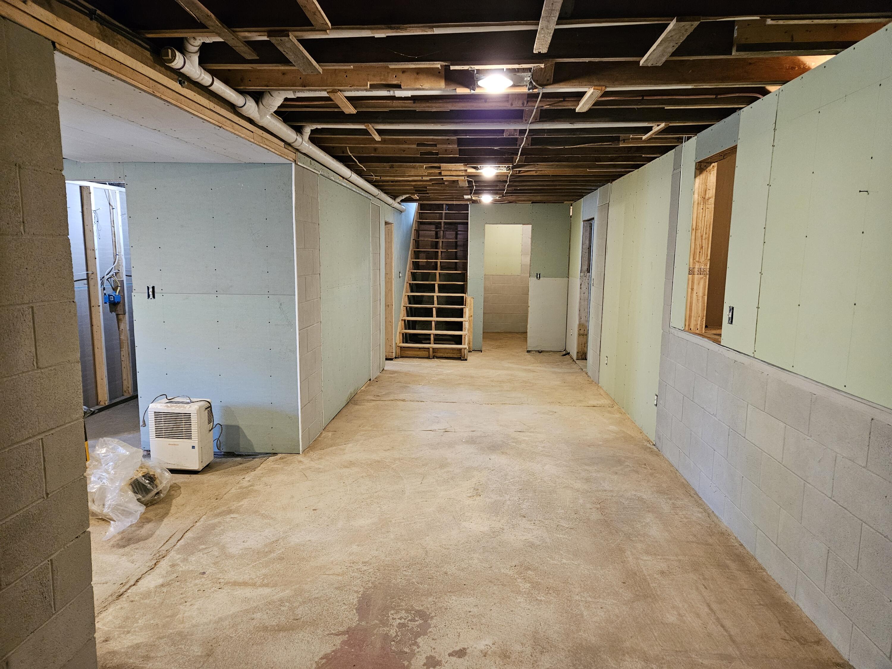 479 Elm Hill Road South Paris, ME 04281 - Photo 22 of 31 20241009_140832