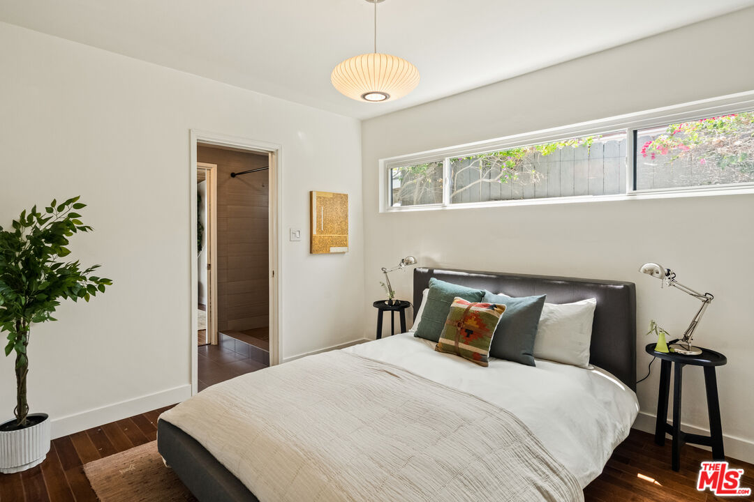 7406 Earldom Avenue Playa del Rey, CA 90293 - Photo 24 of 61 Gallery Image 24