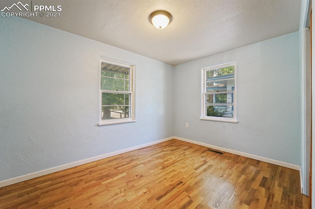 619 Sunset Road Colorado Springs, CO 80909 - Photo 14 of 20