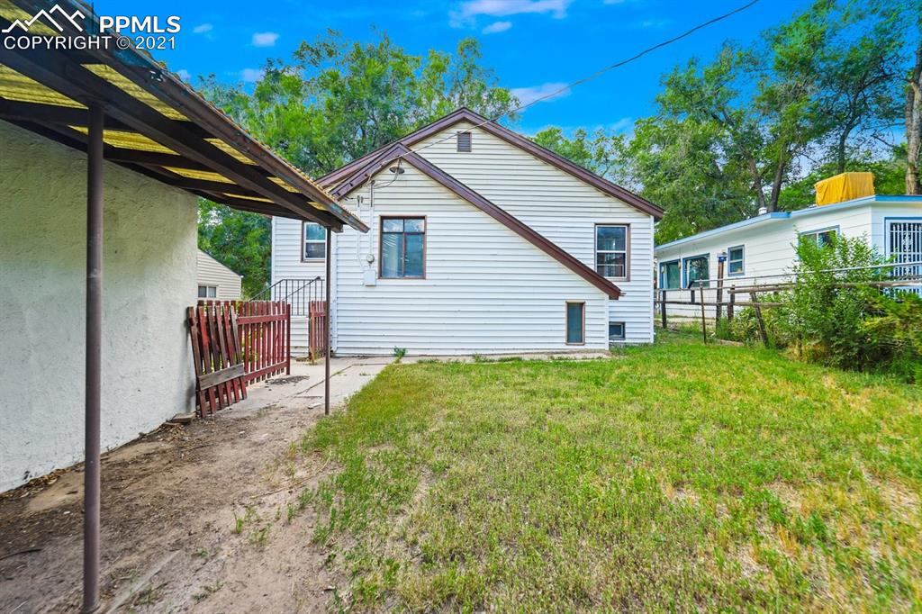 619 Sunset Road Colorado Springs, CO 80909 - Photo 19 of 20