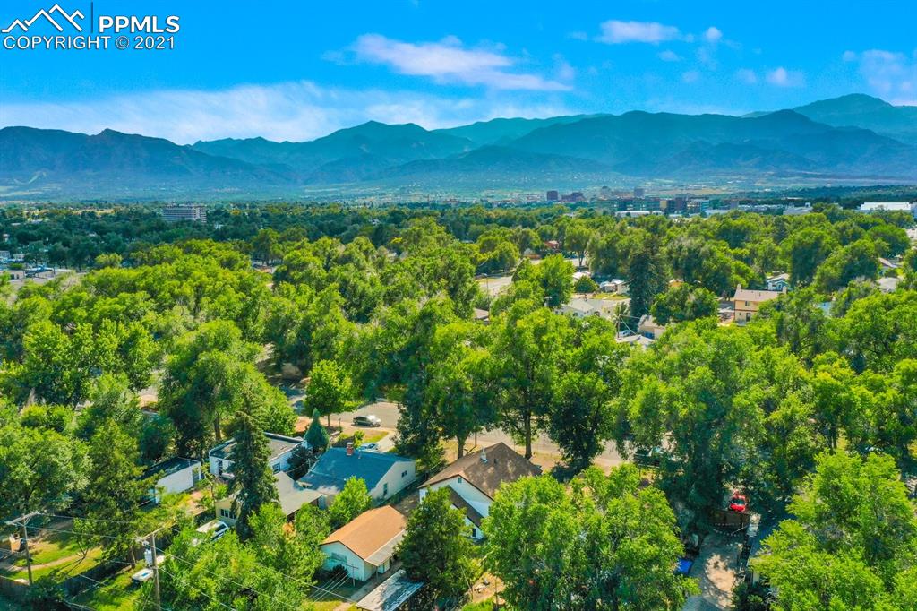 619 Sunset Road Colorado Springs, CO 80909 - Photo 4 of 20