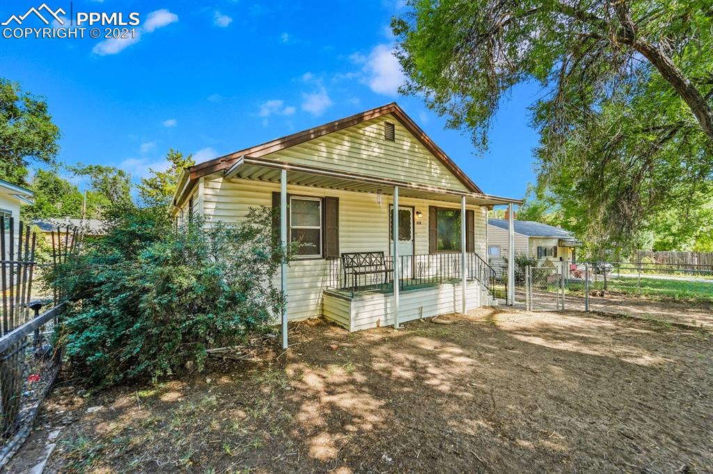 619 Sunset Road Colorado Springs, CO 80909 - Photo 8 of 20