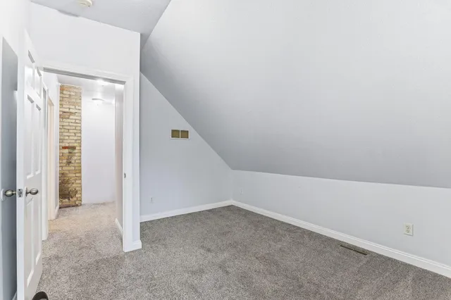 $164,000 | 2827 North Bryant Avenue, Unit 4, Minneapolis, MN 55411