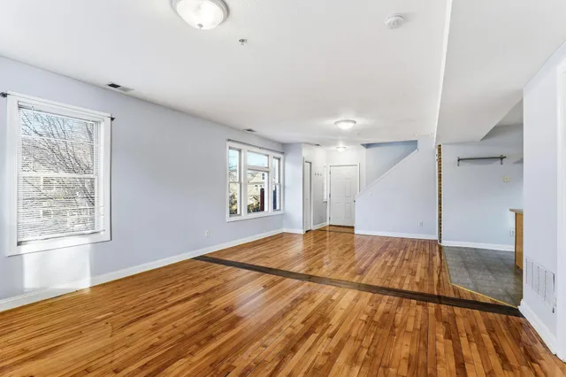 $164,000 | 2827 North Bryant Avenue, Unit 4, Minneapolis, MN 55411