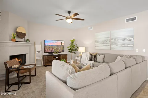 $1,095,000 | 5676 East Sandra Terrace, Scottsdale, AZ 85254