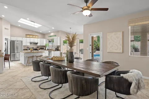 $1,095,000 | 5676 East Sandra Terrace, Scottsdale, AZ 85254