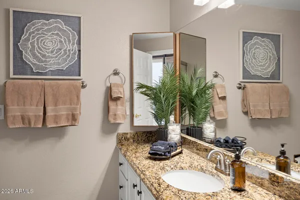 $1,095,000 | 5676 East Sandra Terrace, Scottsdale, AZ 85254