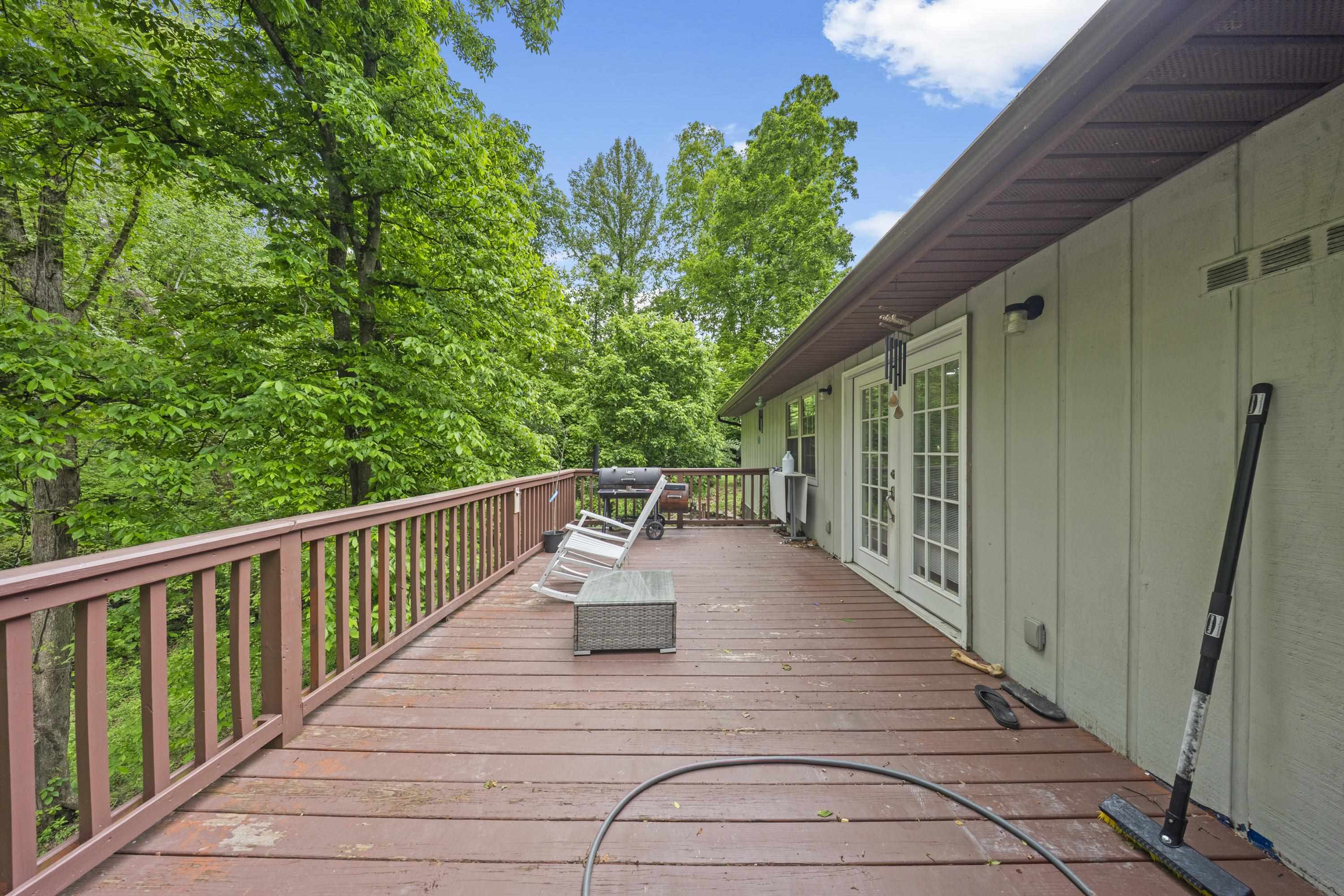 5438 Don Road Ashland, KY 41102 - Photo 34 of 37