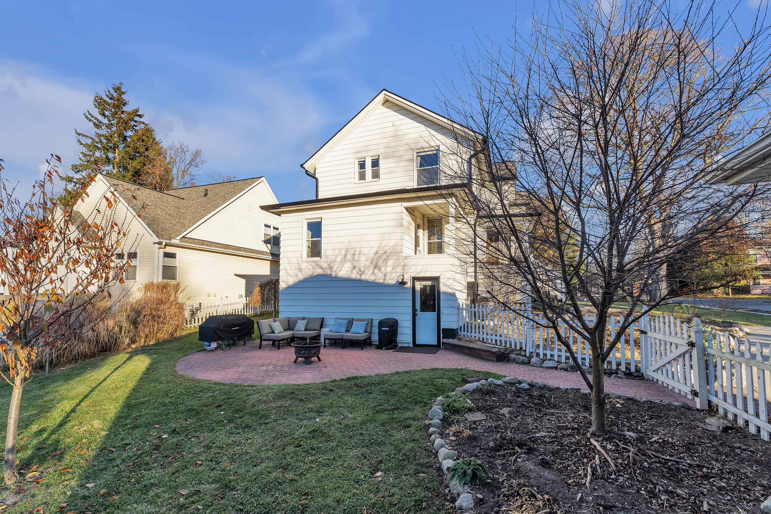 604 North State Street Howell, MI 48843 - Photo 58 of 62 state-74