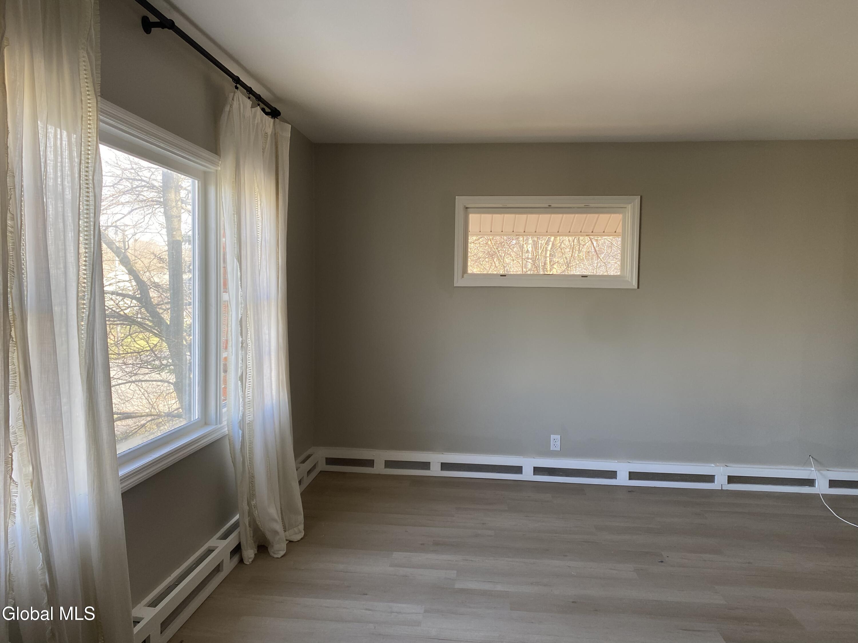 235 Washington Avenue, Unit 2 Scotia, NY 12302 - Photo 2 of 8 image0