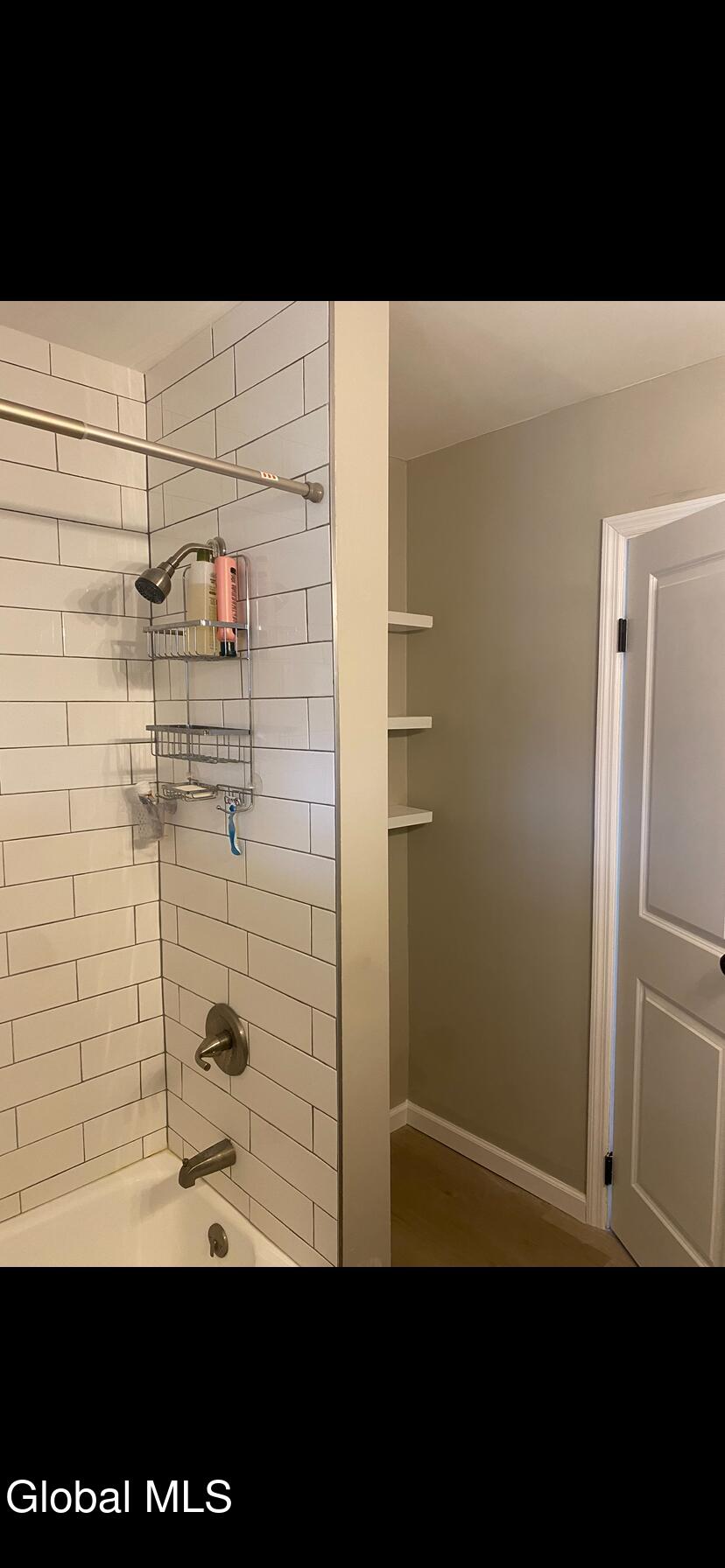 235 Washington Avenue, Unit 2 Scotia, NY 12302 - Photo 7 of 8 IMG_3473