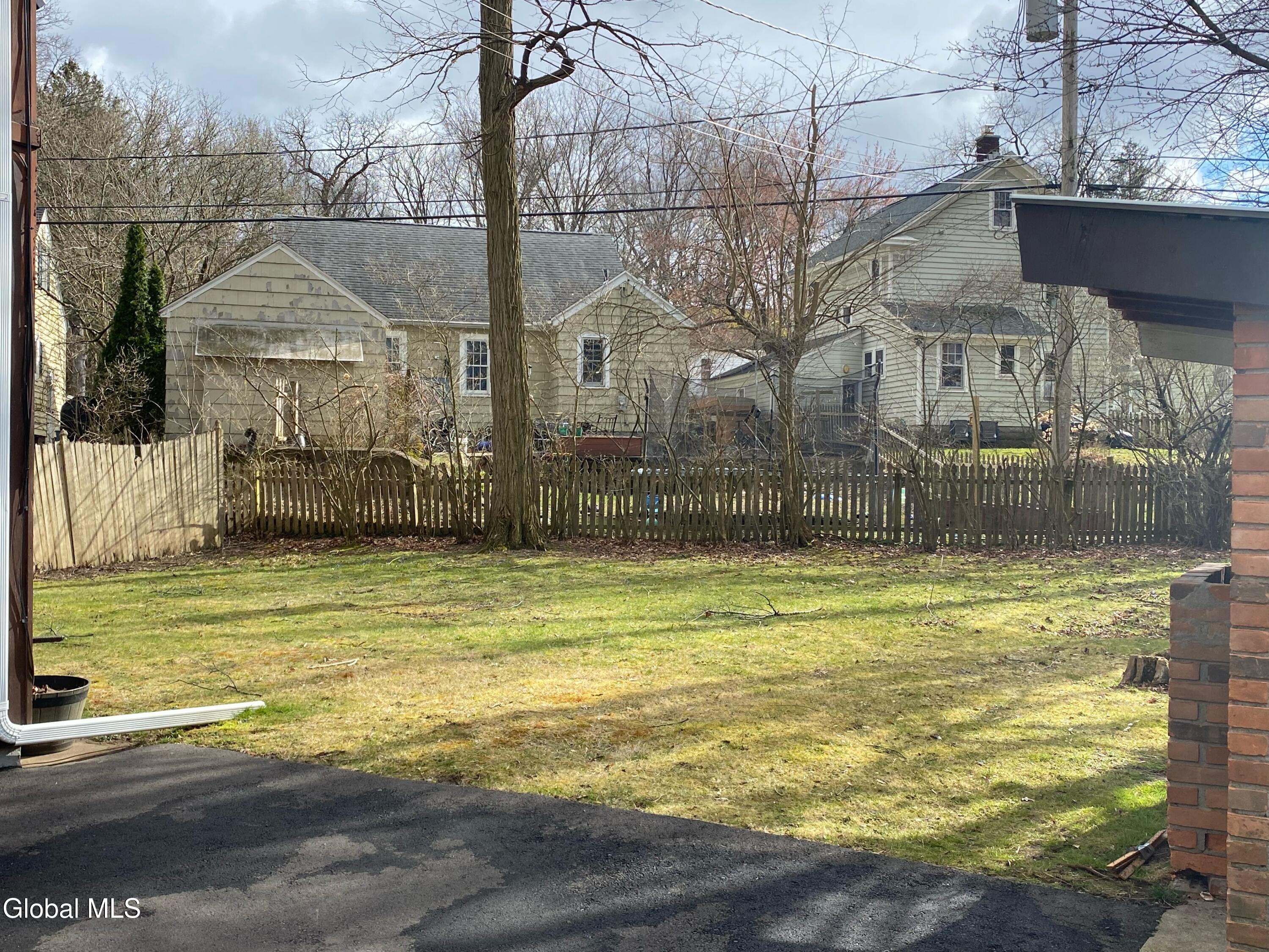 235 Washington Avenue, Unit 2 Scotia, NY 12302 - Photo 8 of 8 image1