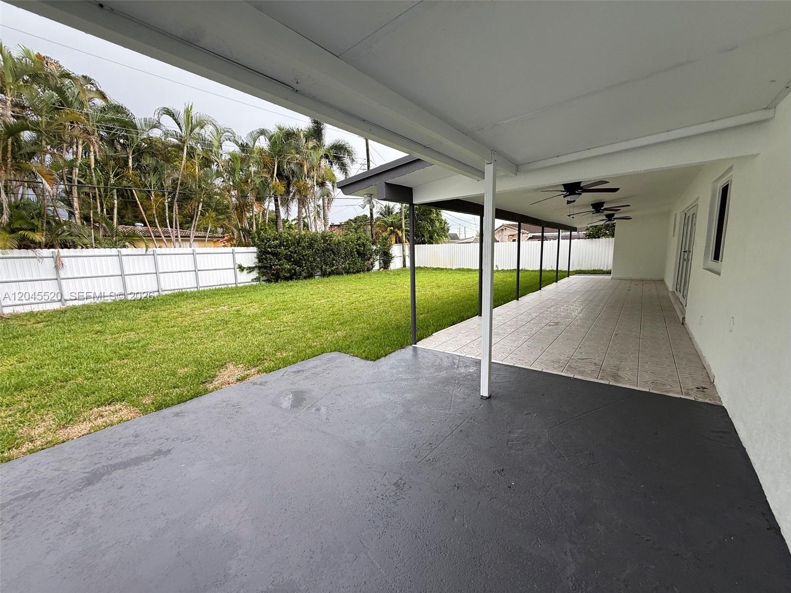 8090 West 18th Lane Road Hialeah, FL 33014 - Photo 7 of 8
