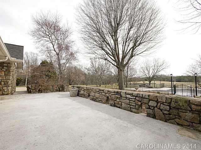 2352 Sylvan Road Grover, NC 28073 - Photo 12 of 16 Gallery Image 12