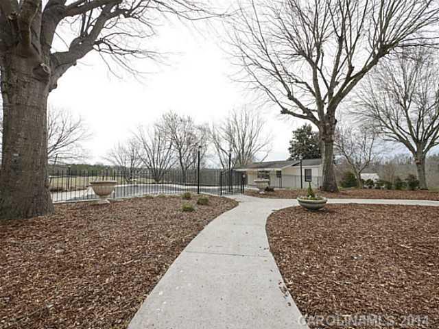 2352 Sylvan Road Grover, NC 28073 - Photo 13 of 16 Gallery Image 13