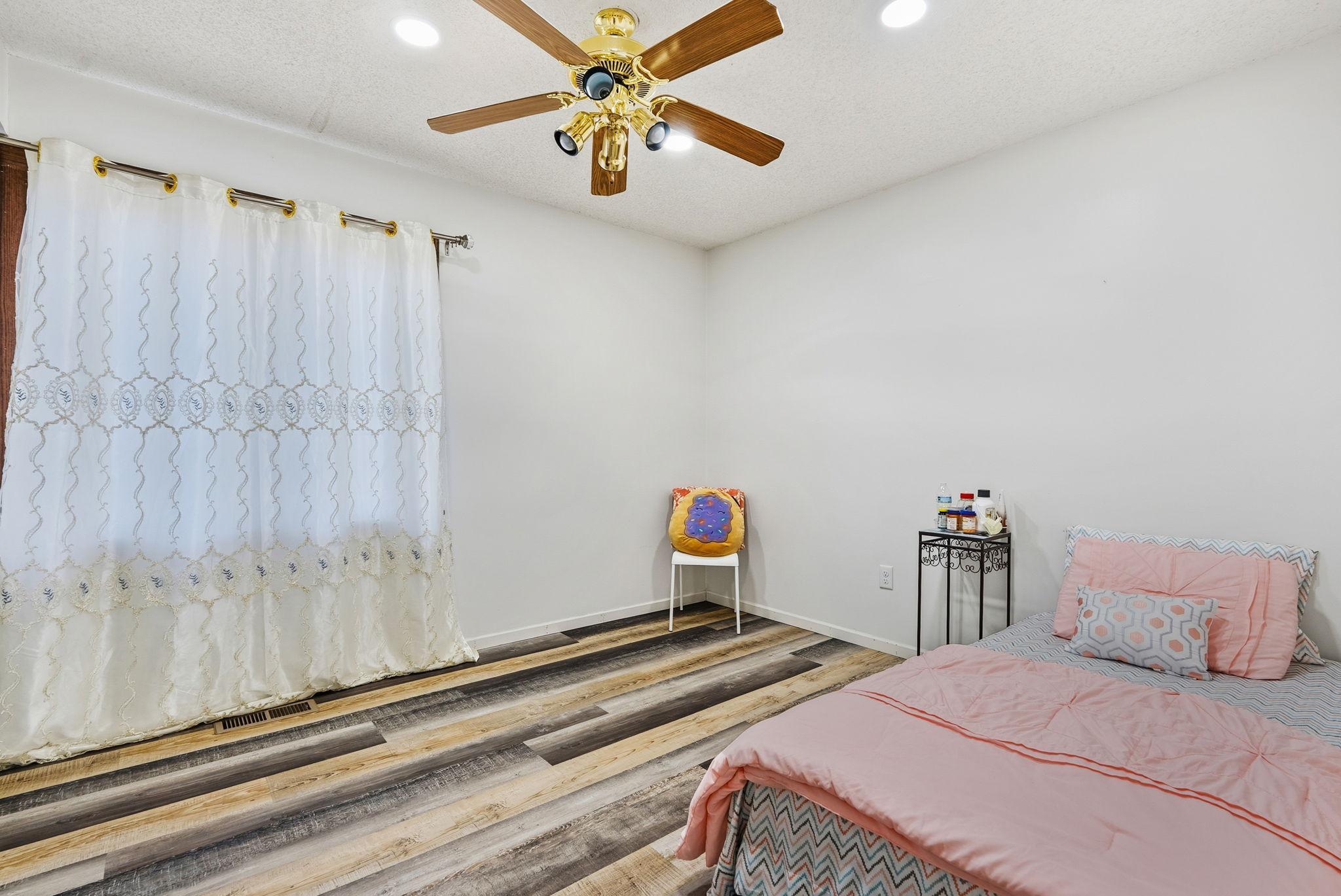 7273 Stagecoach Trail Circle Pines, MN 55014 - Photo 17 of 29