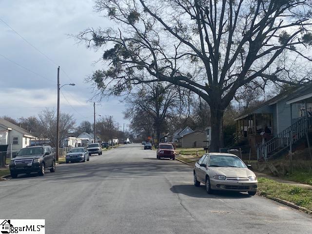 207 Summeral Street Clinton, SC 29325 - Photo 13 of 20