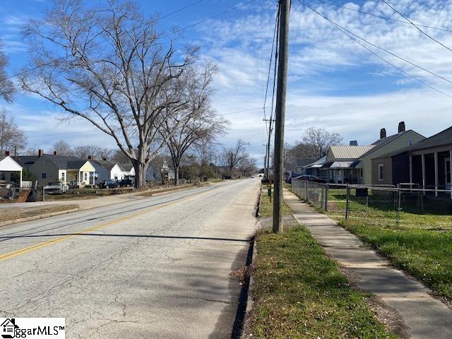 207 Summeral Street Clinton, SC 29325 - Photo 19 of 20