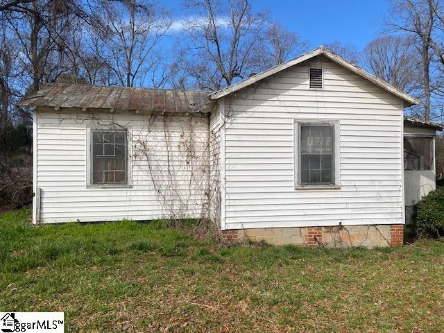 207 Summeral Street Clinton, SC 29325 - Photo 2 of 20
