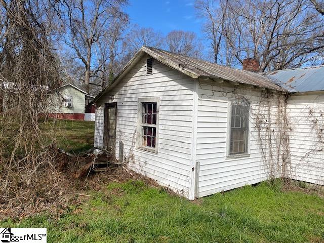 207 Summeral Street Clinton, SC 29325 - Photo 3 of 20