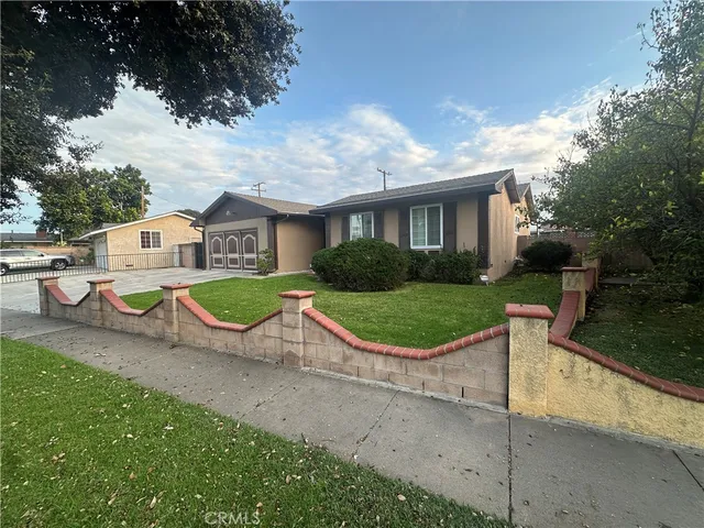 $920,000 | 1728 West Flora Street, Santa Ana, CA 92704