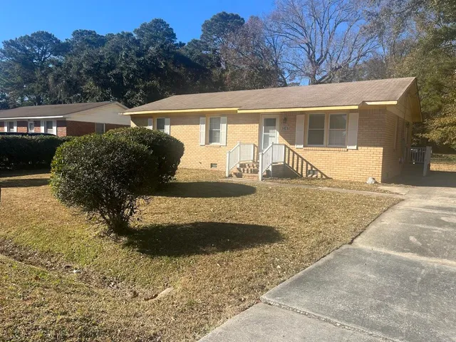 $1,995 | 1421 Westwood Drive, Charleston, SC 29412